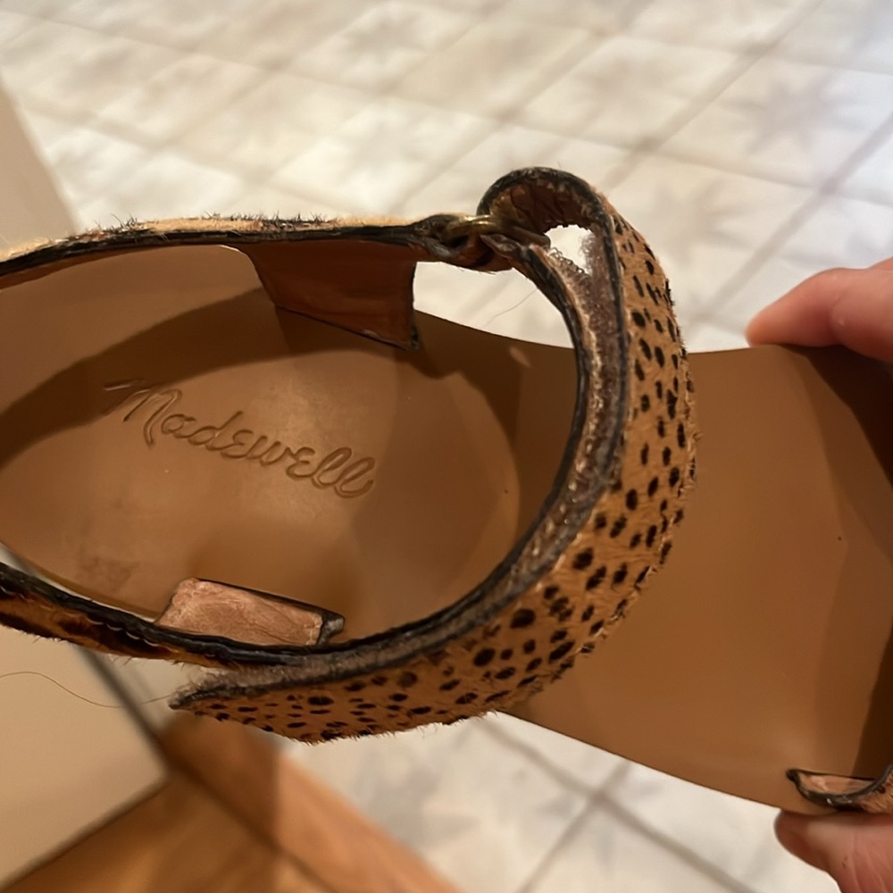 Madewell leopard print Velcro Tevas - Picture 2 of 4